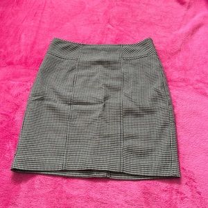 LOFT Houndstooth skirt